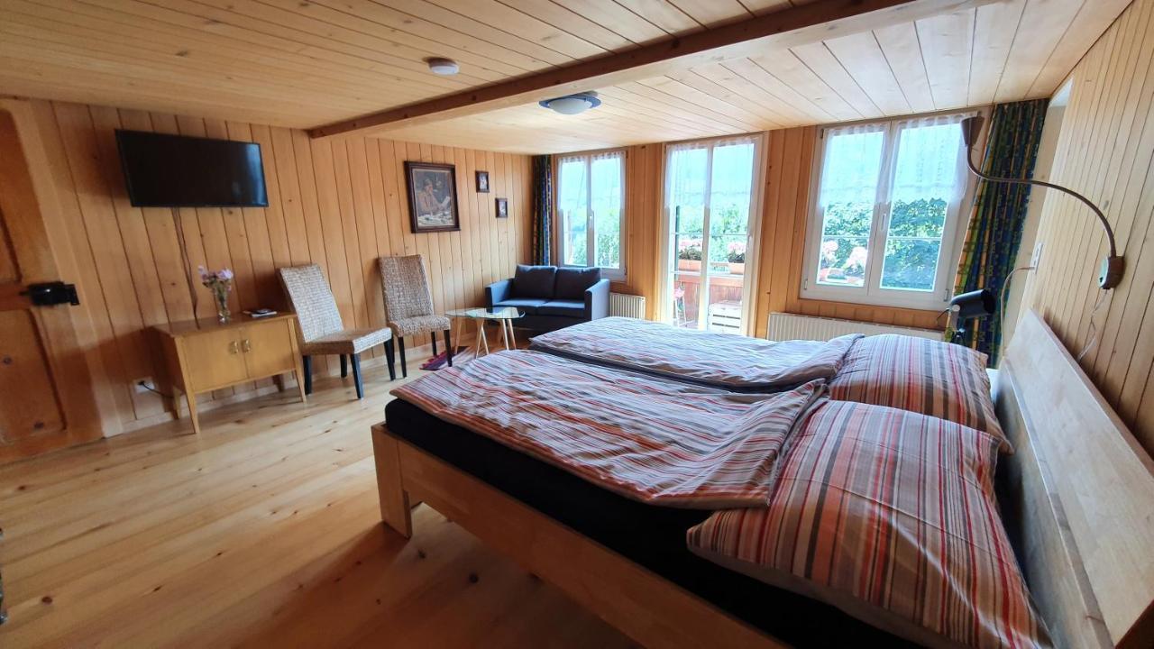Adlerhorst - Apartment Im Niedersimmental Oey Ngoại thất bức ảnh